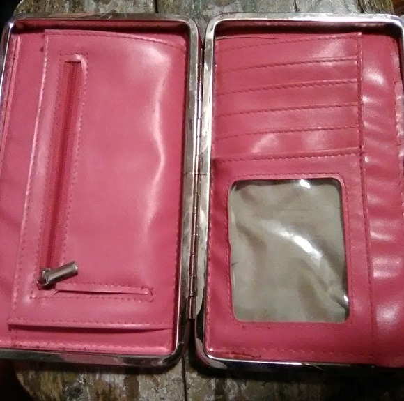 Pink & Camo Jeweled Cross Clutch/Wallet! (: - Picture 6 of 7